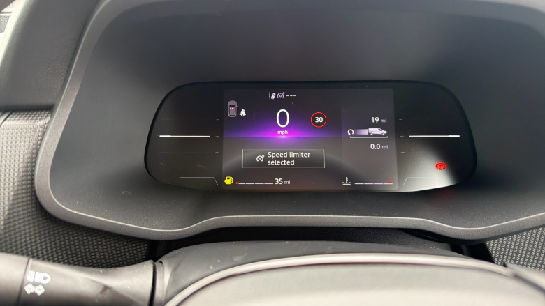 Renault Trafic Swb Diesel SL30 Blue dCi 130 Advance [Safety] Van